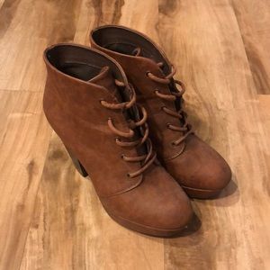 Candie’s heeled booties